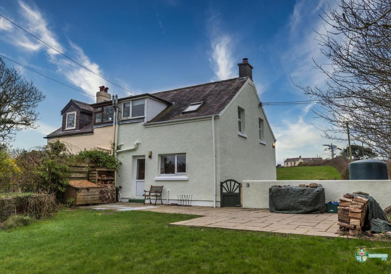 Lambston Cottage - A Pembrokeshire Home Away From Home Pelcomb Exterior foto